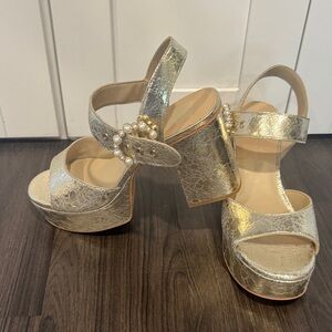 Dolce Vita Bobby Gold Platform Sandals - Never Worn
